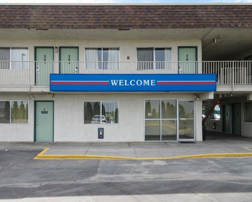 Rodeway Inn Pasco Exterior photo