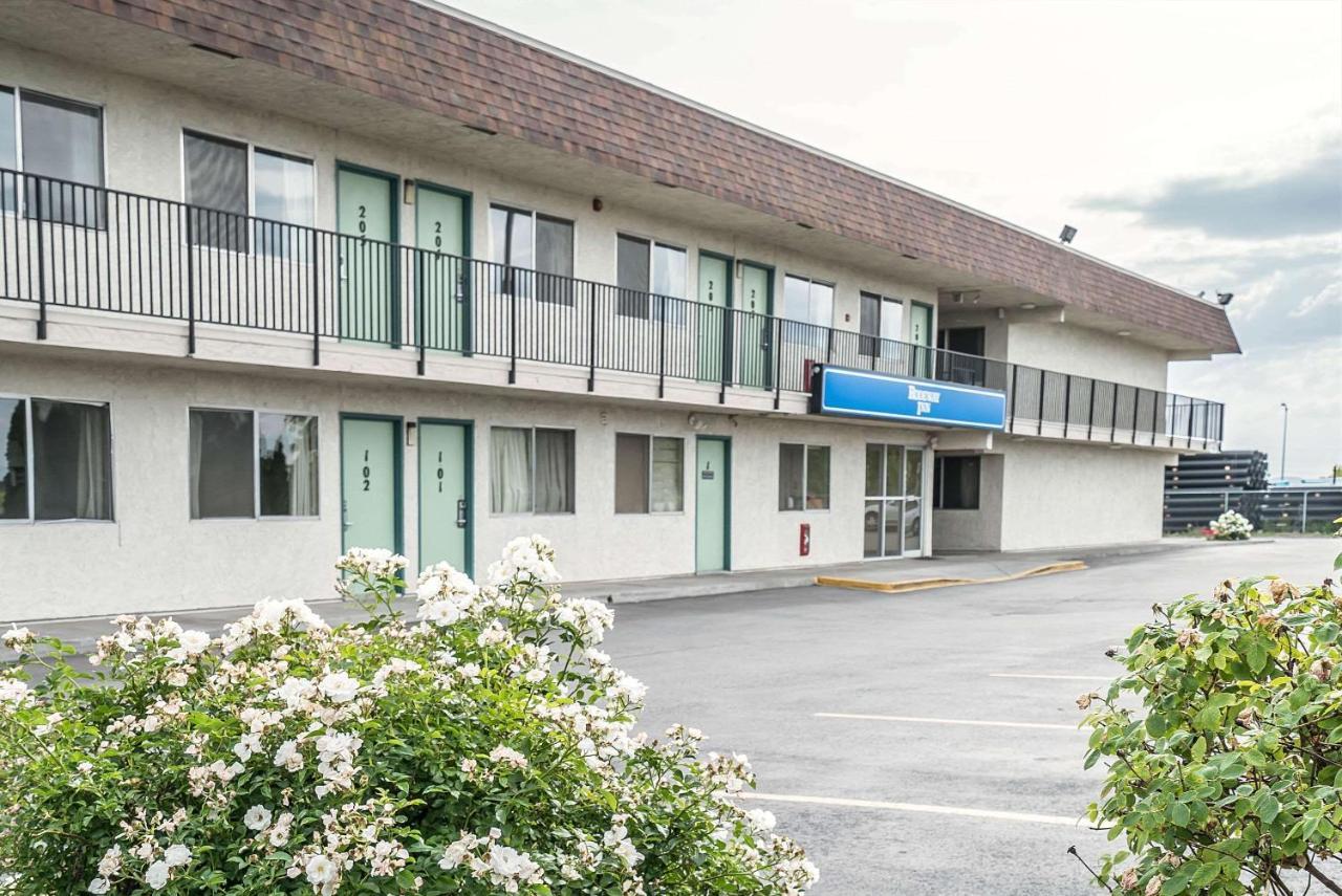 Rodeway Inn Pasco Exterior photo