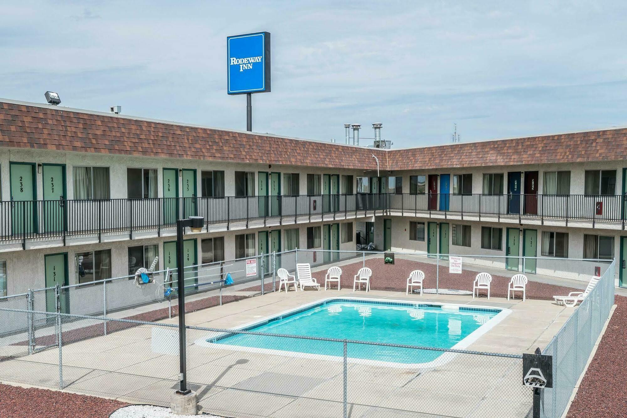 Rodeway Inn Pasco Exterior photo